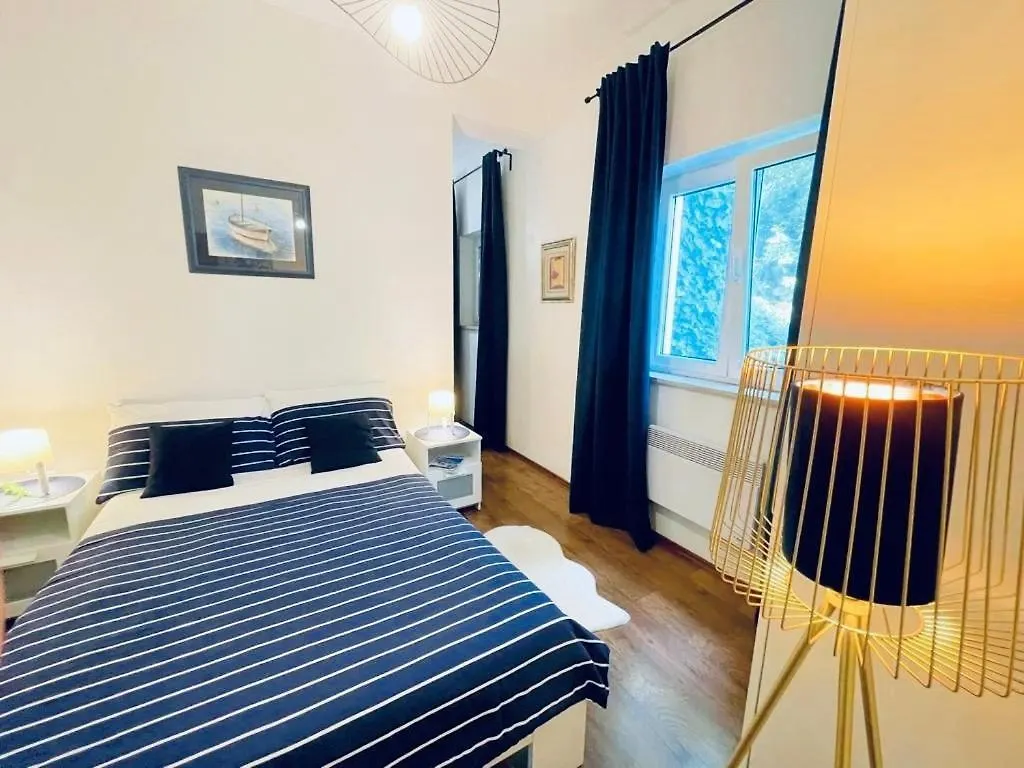 Apartments With A Parking Space Kostrena, Rijeka - 24185